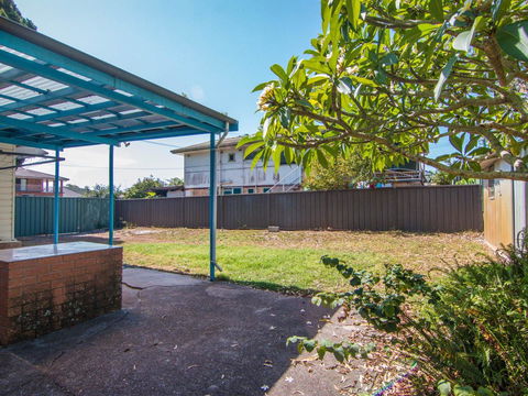 11 Peel Street - Australian Directory 3