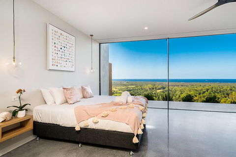 Sundays At Byron - Australian Directory 42