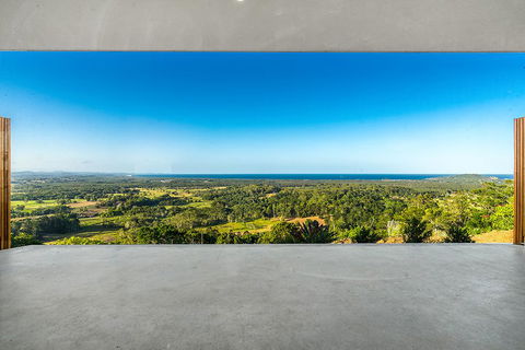 Sundays At Byron - Australian Directory 25