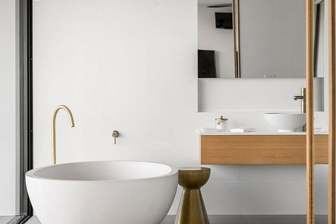 Sundays At Byron - Australian Directory 16