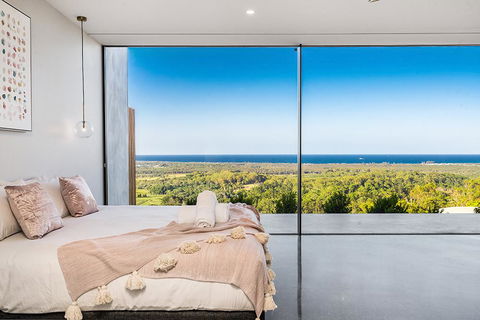 Sundays At Byron - Australian Directory 41