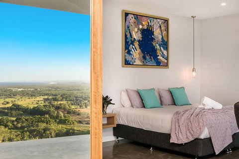 Sundays At Byron - Australian Directory 14