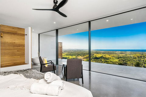 Sundays At Byron - Australian Directory 32