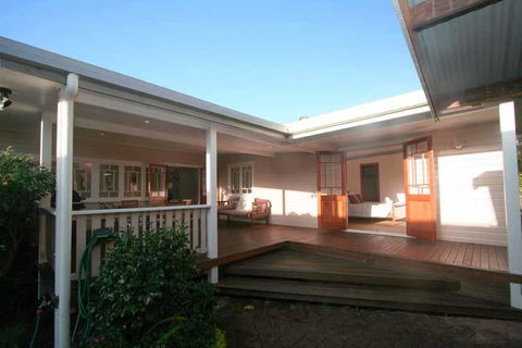 On Carlyle At Byron Bay - Australian Directory 4