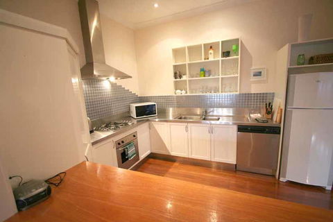 On Carlyle At Byron Bay - Australian Directory 5