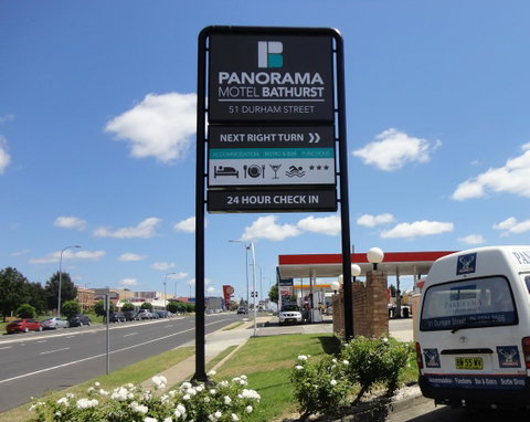 Panorama Bathurst - Australian Directory 44
