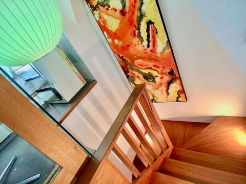3 Storey Home Close Walk To Fox Studios SCG & City - Australian Directory 21