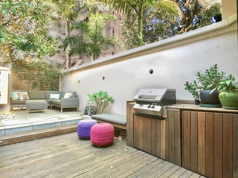 3 Storey Home Close Walk To Fox Studios SCG & City - Australian Directory 18