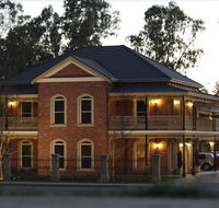 Carlyle Suites  Apartments - Australian Directory