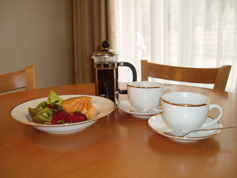 Carlyle Suites & Apartments - Australian Directory 18
