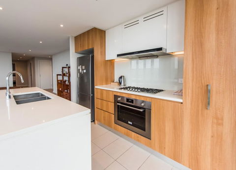 180Â° Water View Three Bedroom (wooden Furniture) - Australian Directory 31
