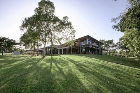 180Â° Water View Three Bedroom (wooden Furniture) - Australian Directory 13