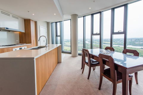 180Â° Water View Three Bedroom (wooden Furniture) - Australian Directory 10