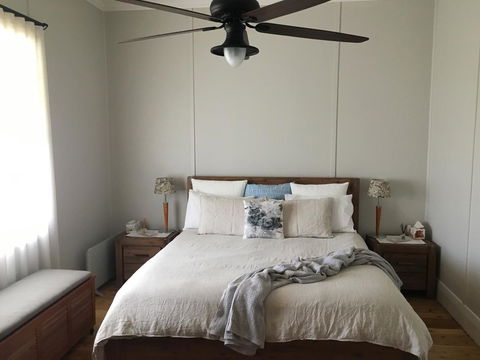Caledonia Cottage - Australian Directory 3