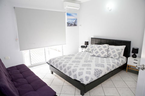 Nightcliff Foreshore Getaway - McKay Gardens - Australian Directory 11