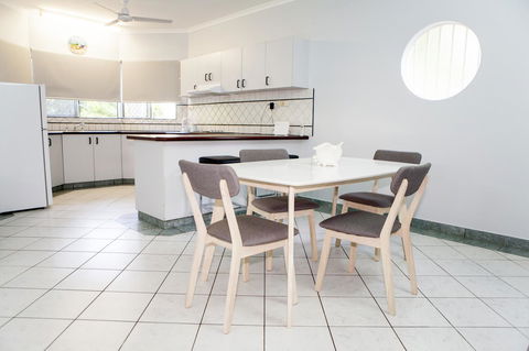 Nightcliff Foreshore Getaway - McKay Gardens - Australian Directory 7