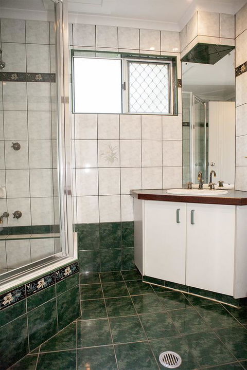 Nightcliff Foreshore Getaway - McKay Gardens - Australian Directory 13