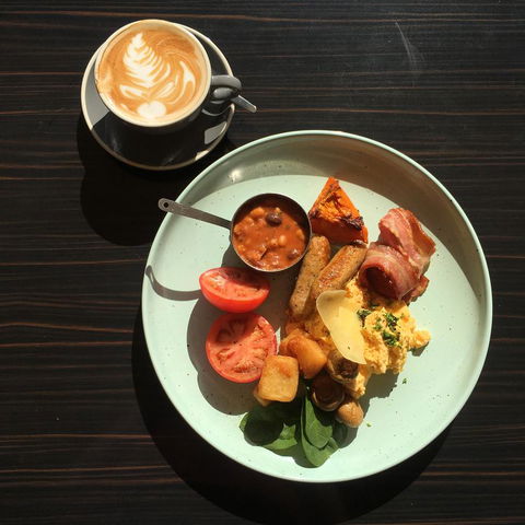 Mercure Darwin Airport Resort - Australian Directory 35