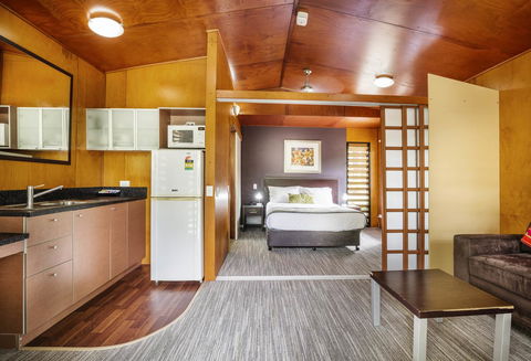 Mercure Darwin Airport Resort - Australian Directory 3