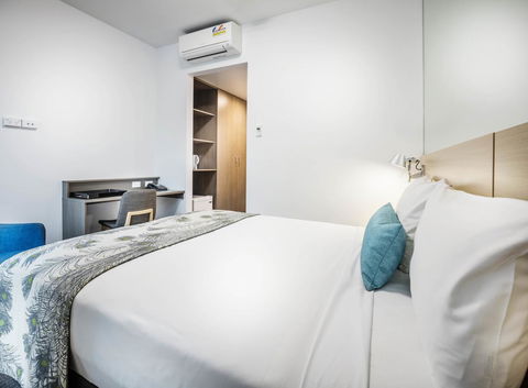 Mercure Darwin Airport Resort - Australian Directory 8