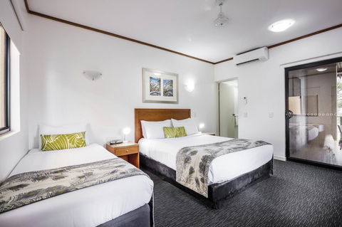 Mercure Darwin Airport Resort - Australian Directory 23
