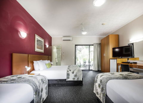 Mercure Darwin Airport Resort - Australian Directory 21