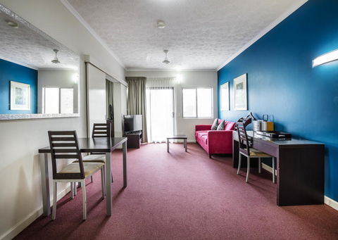 Mercure Darwin Airport Resort - Australian Directory 34