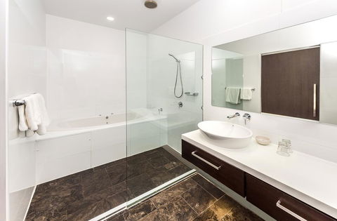 Park Proxi Gibraltar Bowral - Australian Directory 6