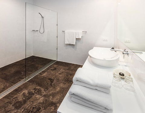 Park Proxi Gibraltar Bowral - Australian Directory 23