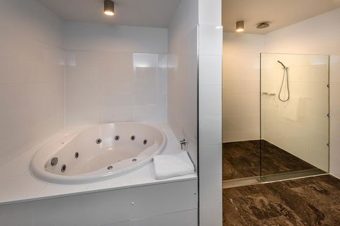 Park Proxi Gibraltar Bowral - Australian Directory 20