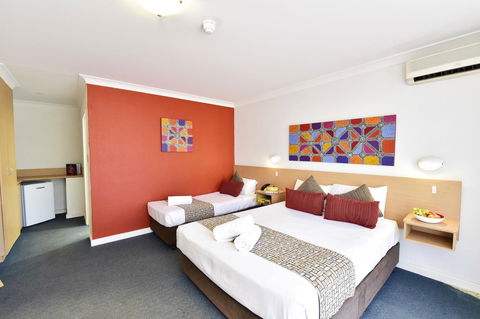 Diplomat Hotel Alice Springs - Australian Directory 6
