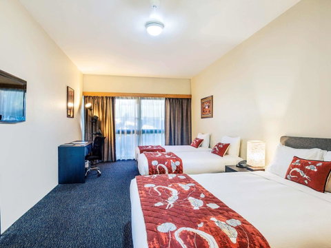 Mercure Kakadu Crocodile - Australian Directory 43