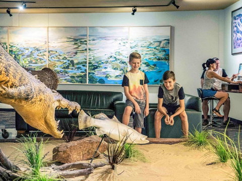 Mercure Kakadu Crocodile - Australian Directory 41