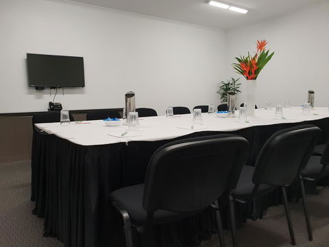 Darwin City Hotel - Australian Directory 14