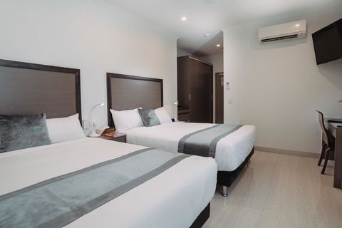 Darwin City Hotel - Australian Directory 22