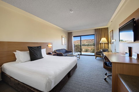 DoubleTree By Hilton Alice Springs - Australian Directory 27