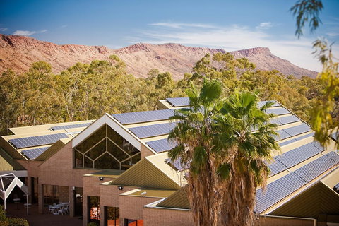 DoubleTree By Hilton Alice Springs - Australian Directory 32