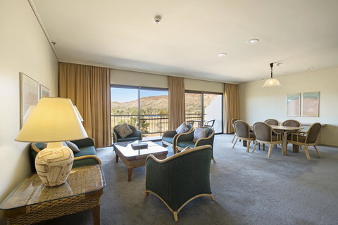 DoubleTree By Hilton Alice Springs - Australian Directory 33