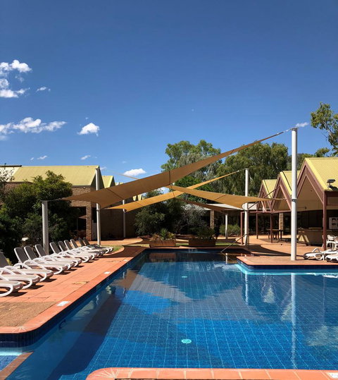 DoubleTree By Hilton Alice Springs - Australian Directory 14