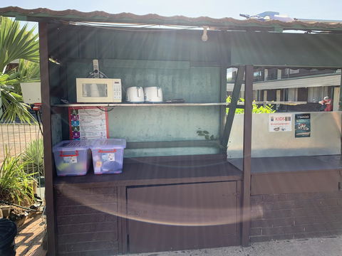 Pine Tree Motel - Australian Directory 5