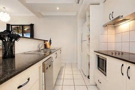 Central Studio, Darwin CBD Northern Territory - Australian Directory 7