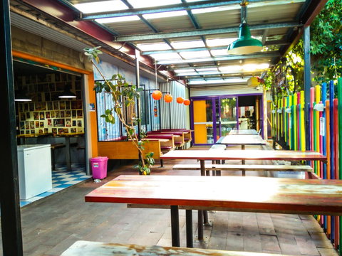 Jump Inn Alice Budget Accommodation - Australian Directory 5