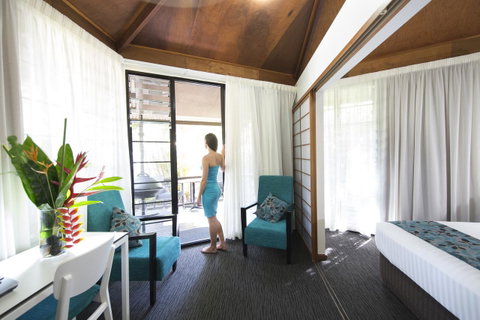 Palms City Resort - Australian Directory 0