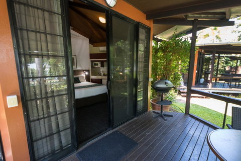Palms City Resort - Australian Directory 28