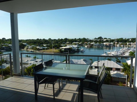 Cullen Bay Resorts - Australian Directory 20
