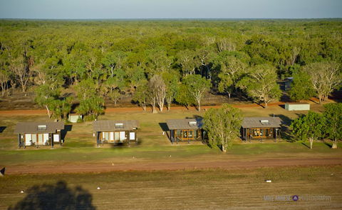 Wildman Wilderness Lodge - Australian Directory 1