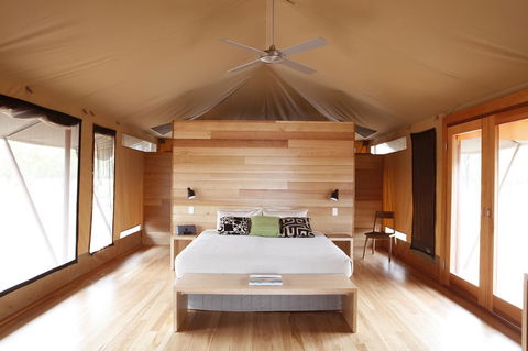 Wildman Wilderness Lodge - Australian Directory 7