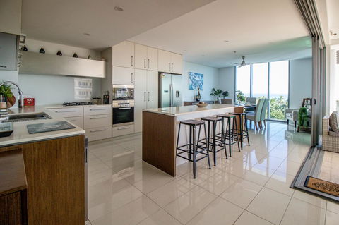 ZEN BY THE WATER - Esplanade Darwin Retreat - Australian Directory 7