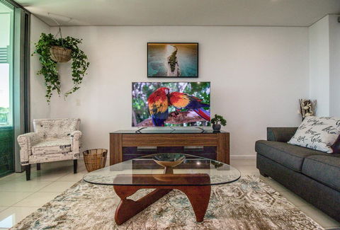 ZEN BY THE WATER - Esplanade Darwin Retreat - Australian Directory 2