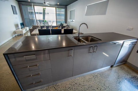 Magnum Serviced Apartments - Australian Directory 6